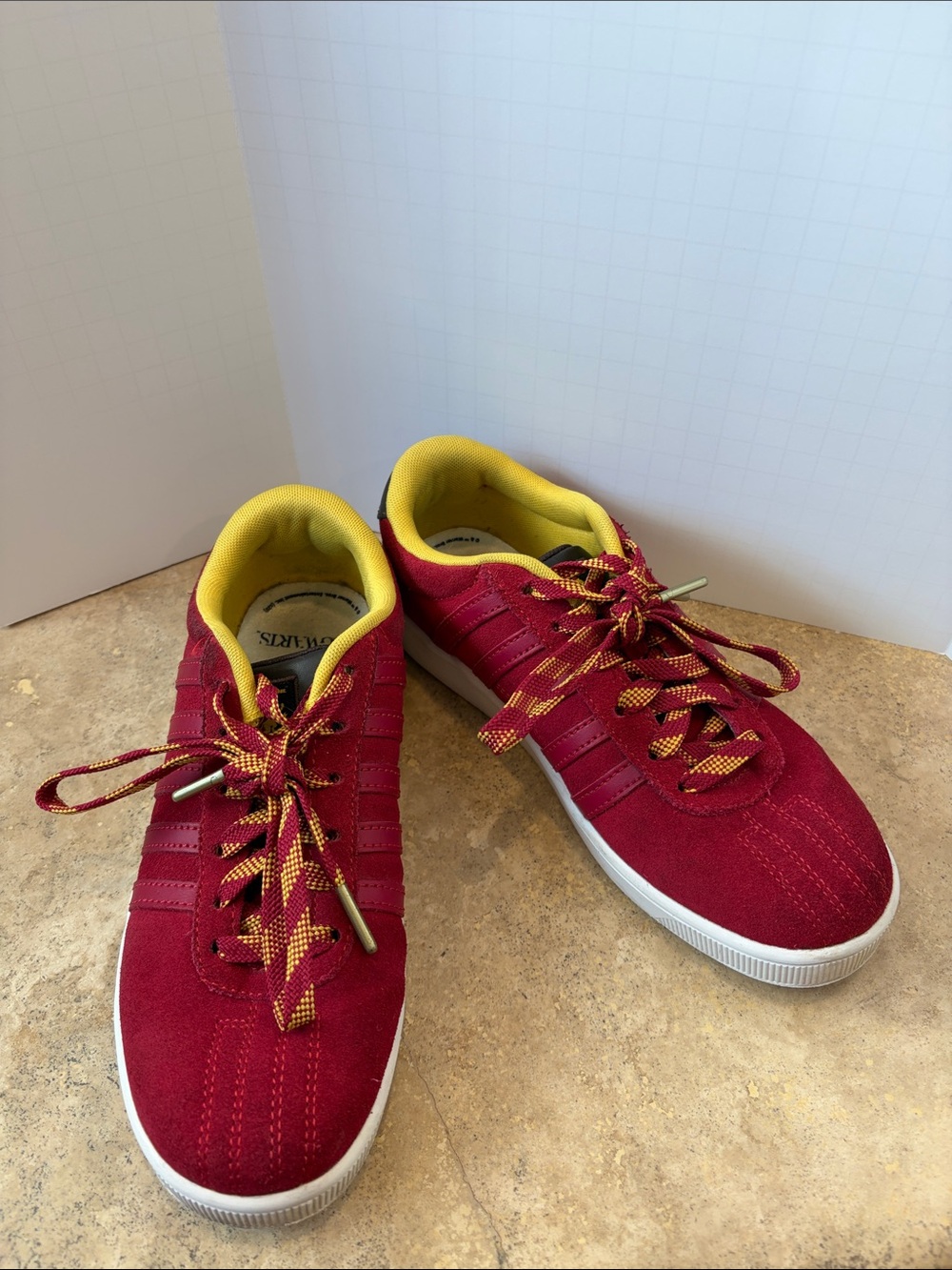 K-Swiss Harry Potter Hogwarts Suede Sneakers with Yellow Lining 4.5 UNISEX
